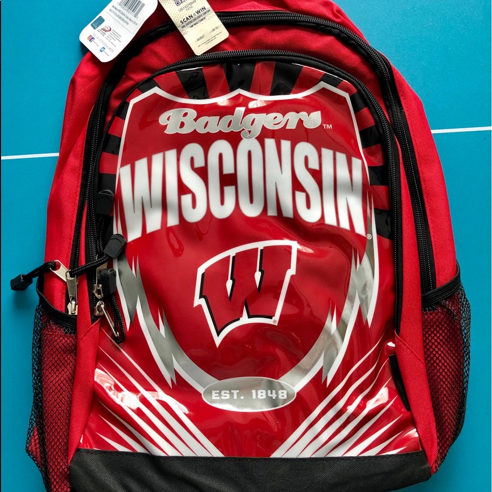 Wisconsin Badgers lightening backpack